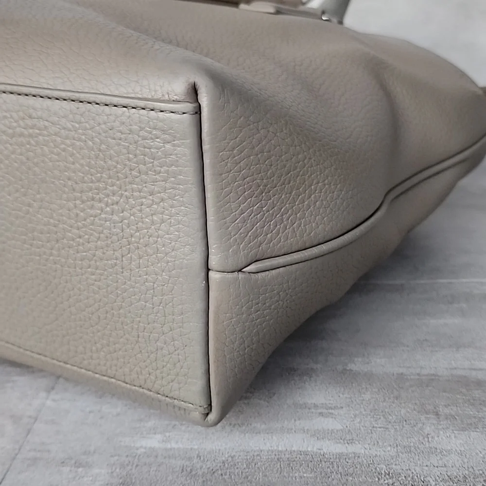 Tory Burch Thea Convertible Tote Bag in French Gray Pebbled Leather